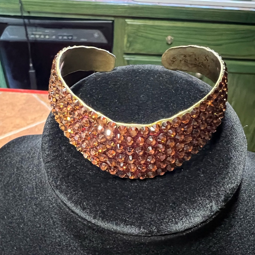 Jimmy Crystal Swarovski New York Bangle